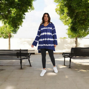 Lane Bryant Blue and White Tie Dye Tunic size 26/28